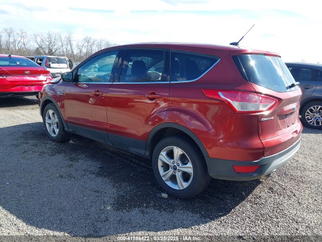 1FMCU0G7XGUC54124 Ford ESCAPE SE