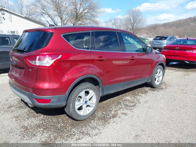 1FMCU0G7XGUC54124 Ford ESCAPE SE