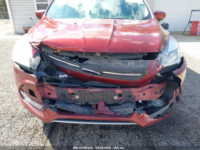 1FMCU0G7XGUC54124 Ford ESCAPE SE