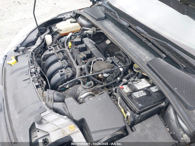 1FADP3J28EL215264 Ford Focus Titanium