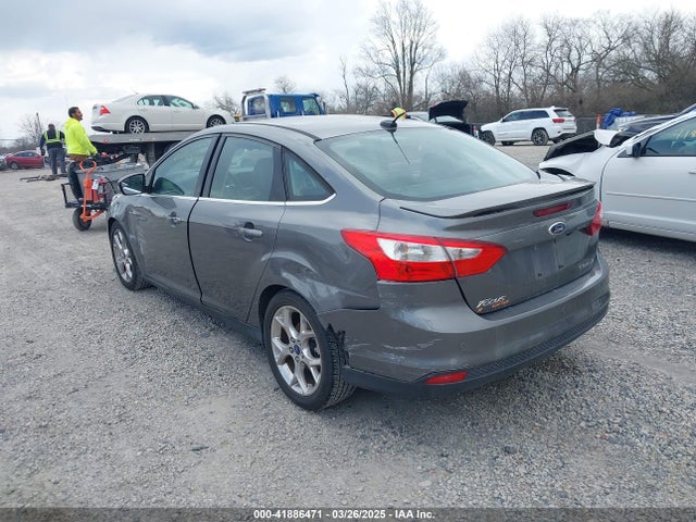 1FADP3J28EL215264 Ford Focus Titanium