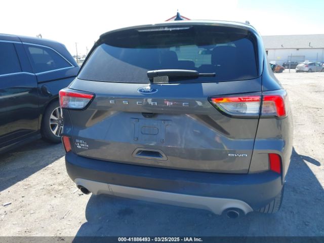 1FMCU9H63NUA34203 Ford ESCAPE SEL