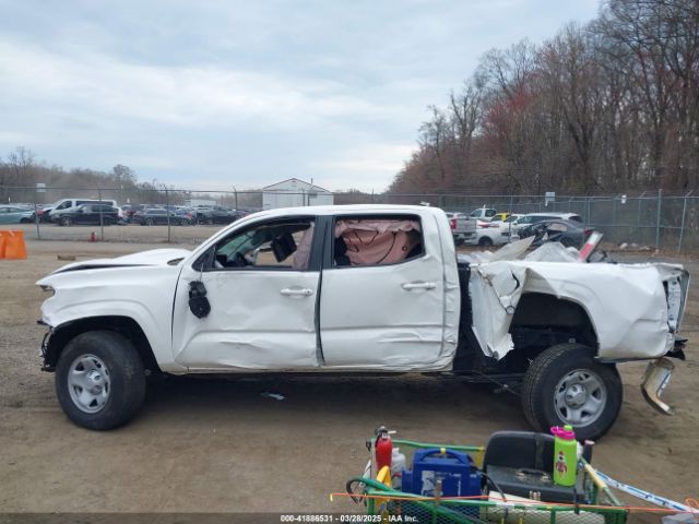 3TYAX5GN3NT062077 Toyota Tacoma Sr