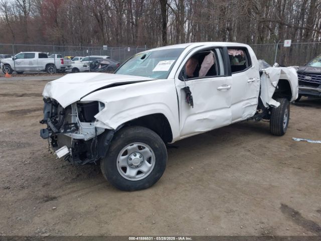 3TYAX5GN3NT062077 Toyota Tacoma Sr