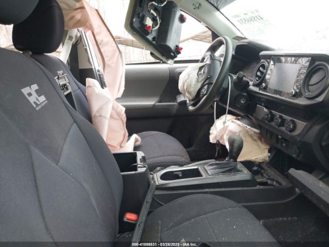 3TYAX5GN3NT062077 Toyota Tacoma Sr
