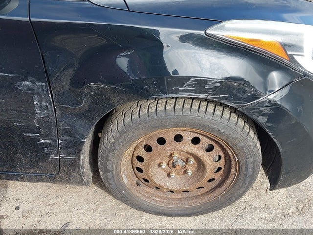 5NPDH4AE5EH535458 Hyundai ELANTRA SE