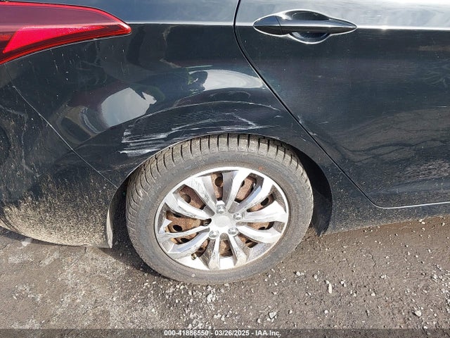 5NPDH4AE5EH535458 Hyundai ELANTRA SE