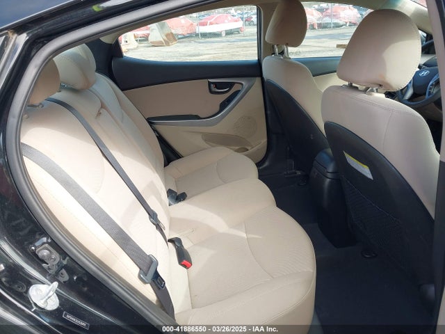 5NPDH4AE5EH535458 Hyundai ELANTRA SE