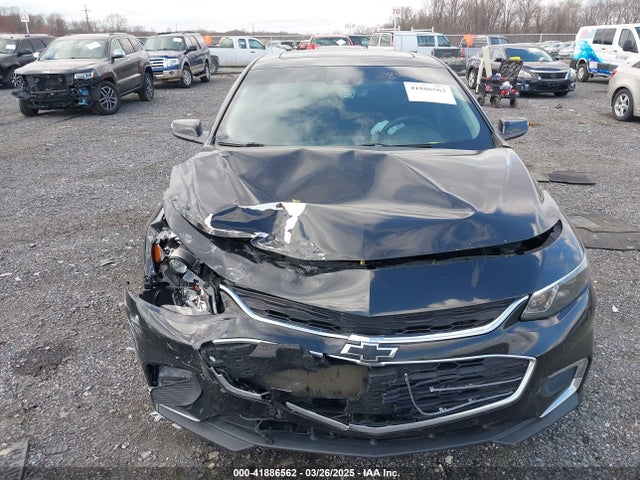 1G1ZH5SX4HF142778 Chevrolet Malibu Premier