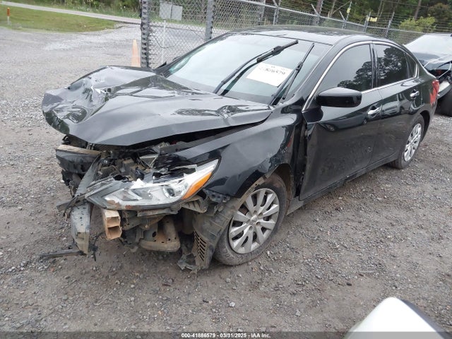 1N4AL3AP2JC118002 Nissan Altima 2.5 S