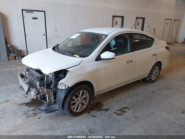 3N1CN7AP0JL857140 Nissan Versa 1.6 Sv