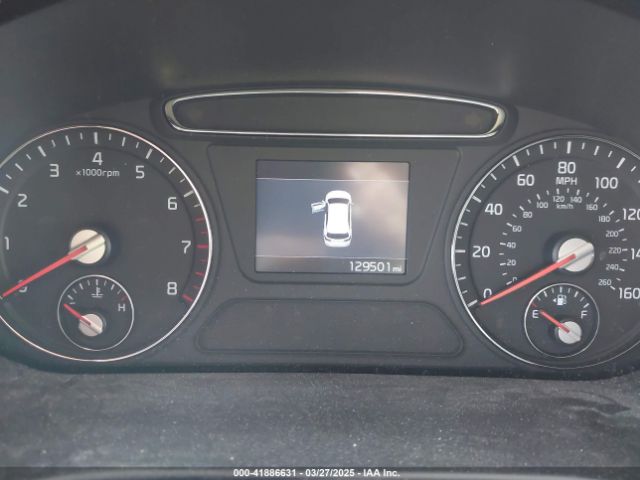 5XYPG4A57KG477968 KIA Sorento 3.3l Lx