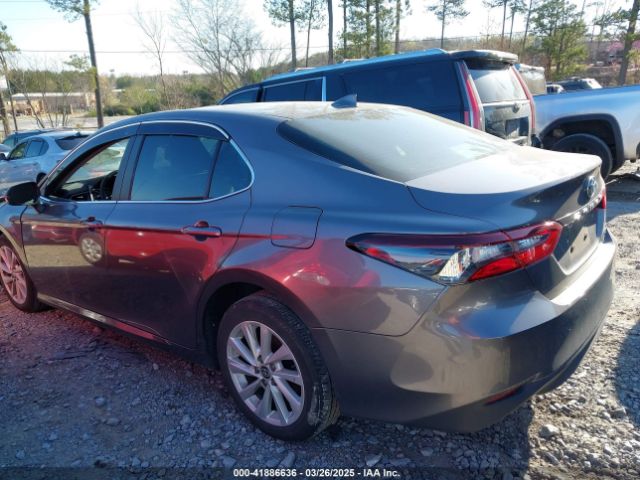 4T1C11AK3RU847743 Toyota CAMRY LE