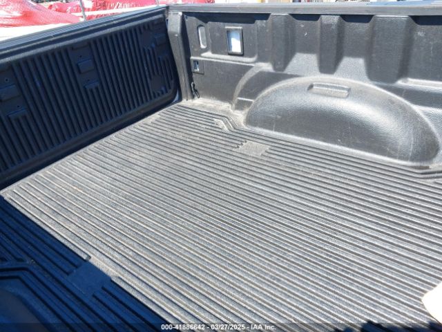 1FTMF1E86HKC01695 Ford F-150 Xl