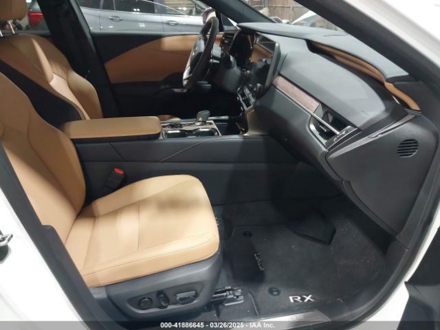 2T2BAMCA3SC092209 Lexus t24a-fts