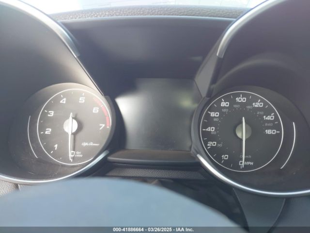 ZARFAECN2J7587523 Alfa Romeo Giulia Ti Sport Rwd