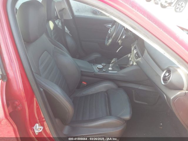 ZARFAECN2J7587523 Alfa Romeo Giulia Ti Sport Rwd