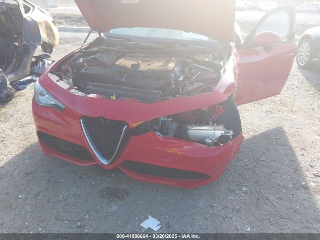 ZARFAECN2J7587523 Alfa Romeo Giulia Ti Sport Rwd