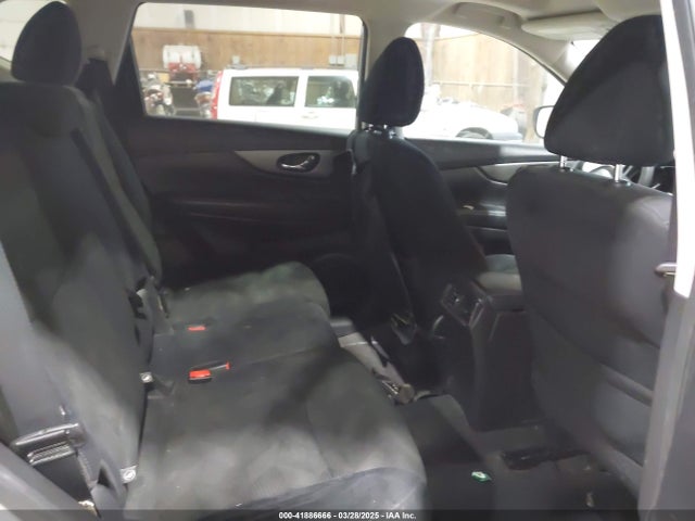 5N1AT2MV0FC892752 Nissan ROGUE SV