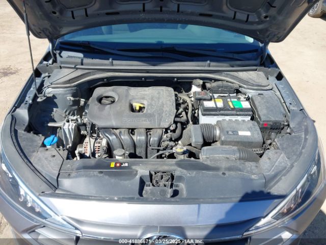 5NPD74LF2KH470587 Hyundai ELANTRA SE