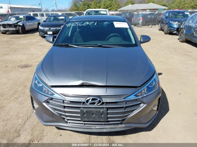 5NPD74LF2KH470587 Hyundai ELANTRA SE