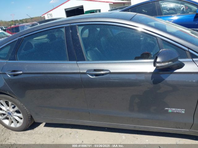 3FA6P0PUXHR107217 Ford Fusion Energi Se Luxury