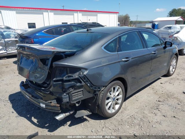 3FA6P0PUXHR107217 Ford Fusion Energi Se Luxury