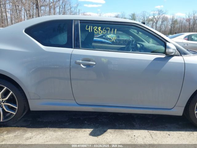JTKJF5C70E3083839 Scion TC
