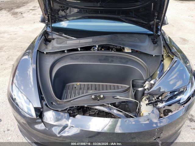 5YJ3E1EA9SF897555 Tesla Model 3 Long Range Rear-wheel Drive