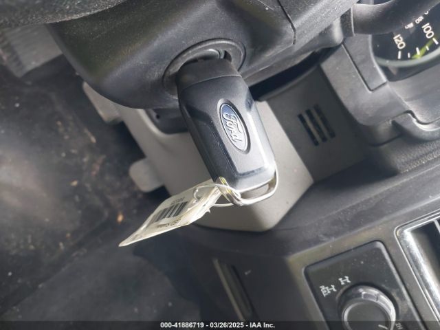 1FTFX1EFXFFC18381 Ford F-150 Xlt