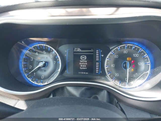 2C4RC1BGXJR356199 Chrysler Pacifica Touring L
