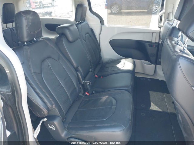 2C4RC1BGXJR356199 Chrysler Pacifica Touring L