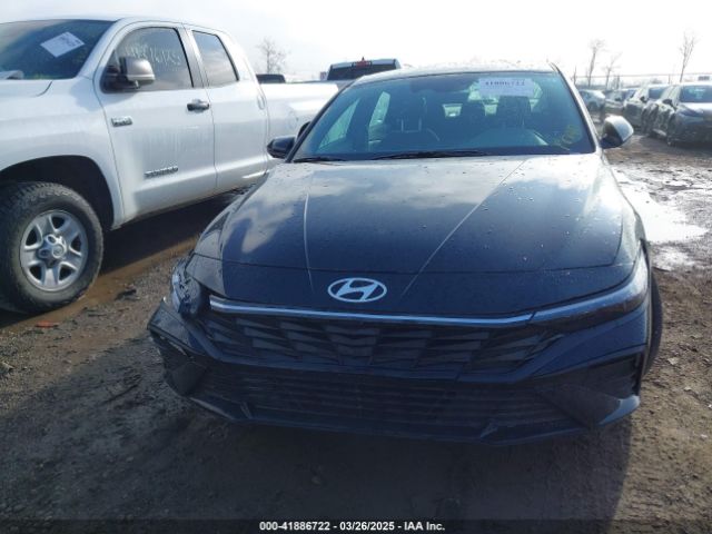 KMHLL4DG5RU844278 Hyundai ELANTRA SE