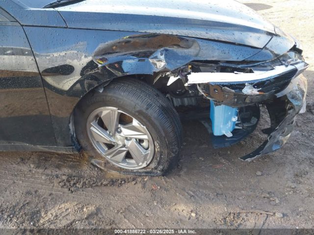 KMHLL4DG5RU844278 Hyundai ELANTRA SE