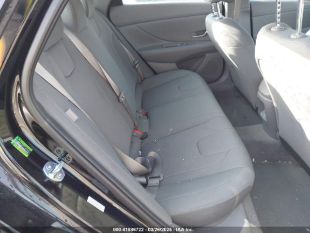 KMHLL4DG5RU844278 Hyundai ELANTRA SE