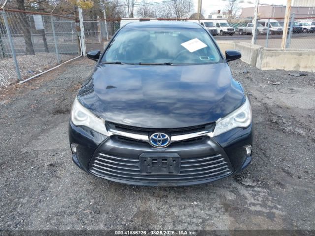 4T1BD1FK3FU164092 Toyota Camry Hybrid Le