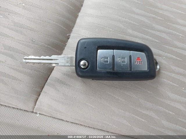 JN8AT2MV2HW273354 Nissan ROGUE S