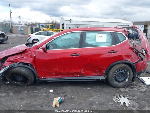 JN8AT2MV2HW273354 Nissan ROGUE S