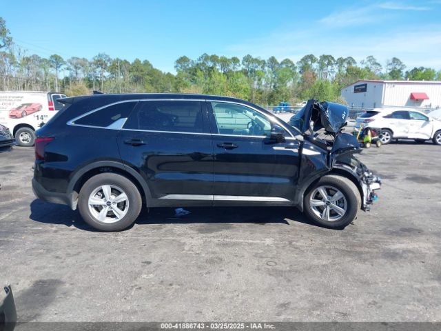 5XYRG4JC2SG355011 KIA SORENTO LX