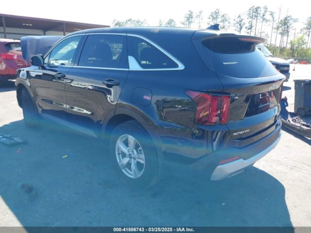 5XYRG4JC2SG355011 KIA SORENTO LX