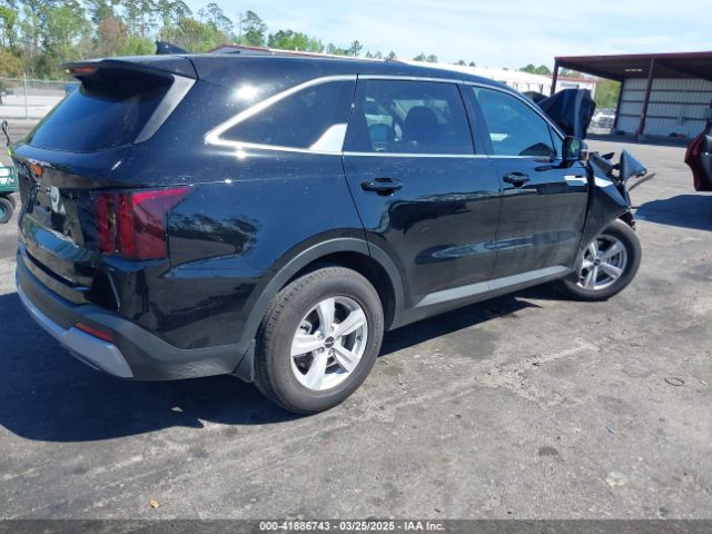 5XYRG4JC2SG355011 KIA SORENTO LX