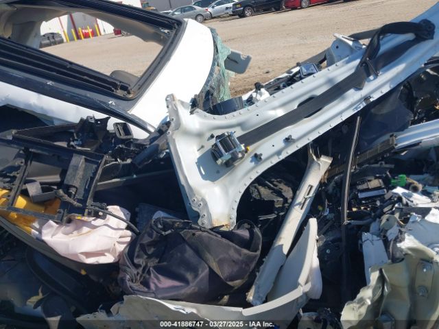 SALYJ2EX5RA386092 Land Rover Range Rover Velar P250 S