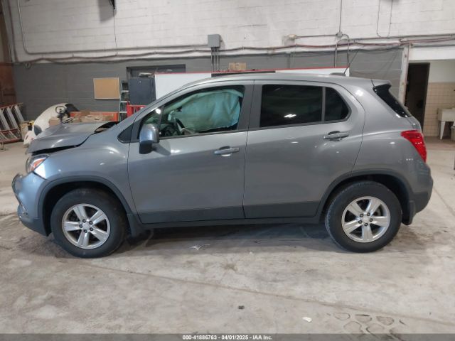 3GNCJNSB8LL146506 Chevrolet Trax Awd Ls