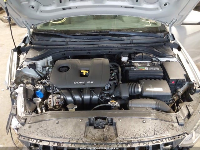 5NPD74LF6HH181110 Hyundai ELANTRA SE