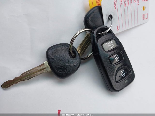 5NPD74LF6HH181110 Hyundai ELANTRA SE