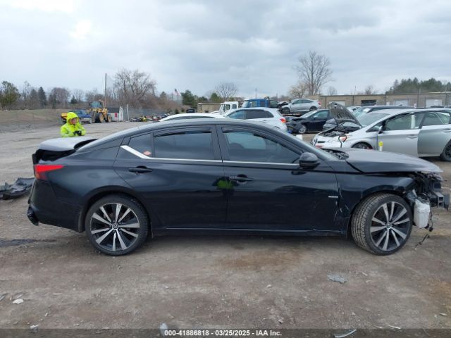 1N4BL4CW0KN303797 Nissan Altima 2.5 Sr