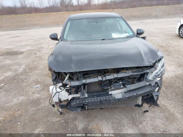 1N4BL4CW0KN303797 Nissan Altima 2.5 Sr