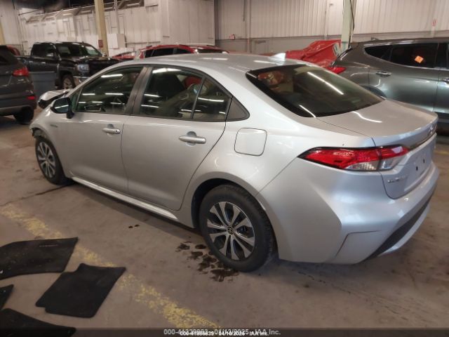 2021 TOYOTA COROLLA JTDEAMDEXMJ013354 Photo 2