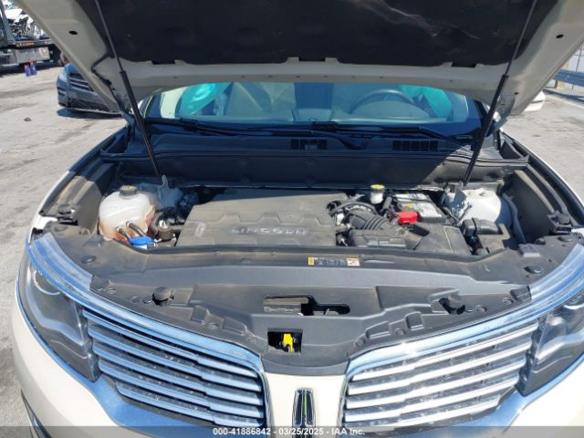 2LMPJ6KR8JBL43259 Lincoln Mkx Select