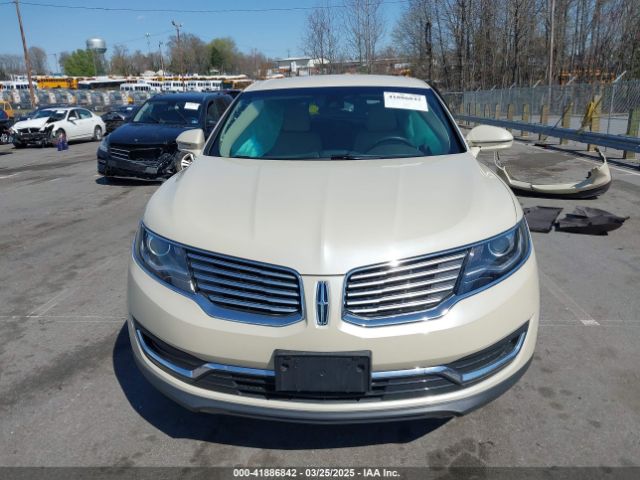 2LMPJ6KR8JBL43259 Lincoln Mkx Select